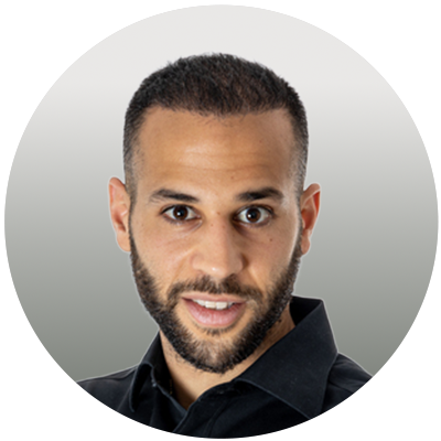 Shlomi Zrahia Headshot